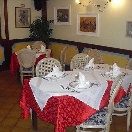 Hotel Girasole تْشيفيتانوفا ماركي المظهر الخارجي الصورة